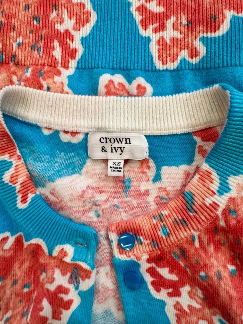 Crown & Ivy Coastal Coral Sweater Size XS/S, Button Up 3/4 Sleeves 100% Cotton